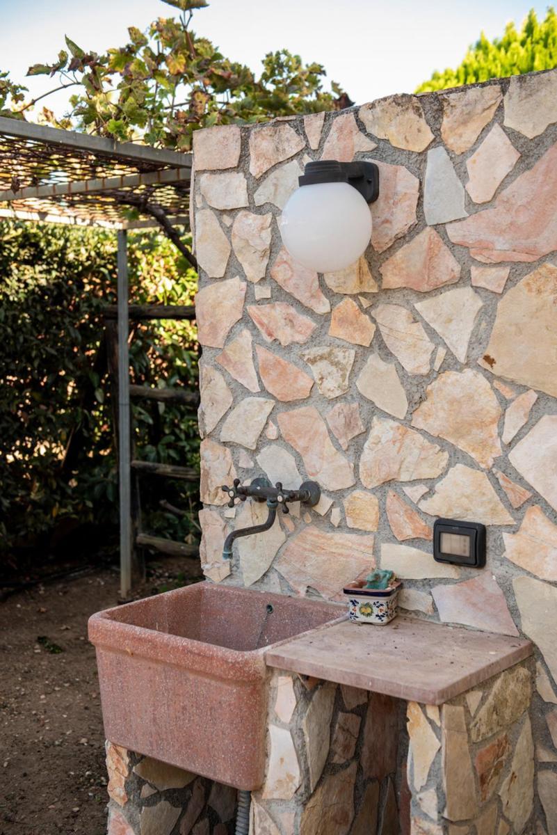Villa Plumeria Campofelice Di Roccella Exterior foto