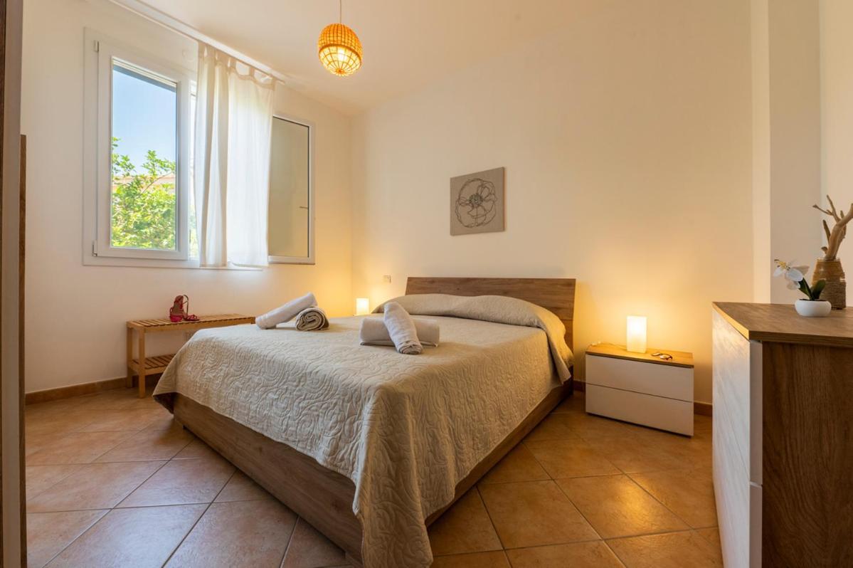 Villa Plumeria Campofelice Di Roccella Exterior foto