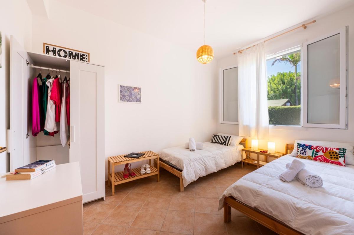 Villa Plumeria Campofelice Di Roccella Exterior foto