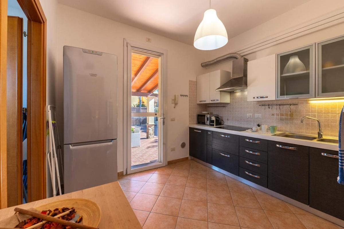 Villa Plumeria Campofelice Di Roccella Exterior foto